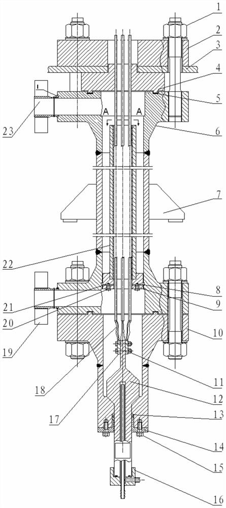 Closely-arranged rod bundle fuel assembly thermal hydraulic experiment device