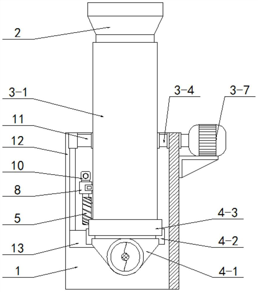 Quantity-controllable anti-blocking device for plastic particle discharging