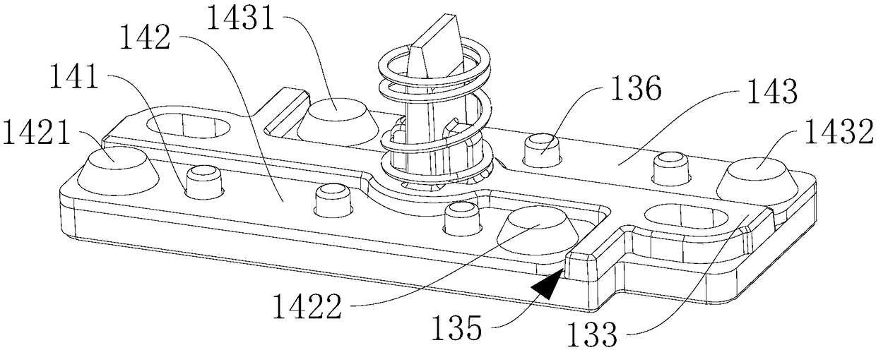 Palm rejection type socket and electrical connection equipment