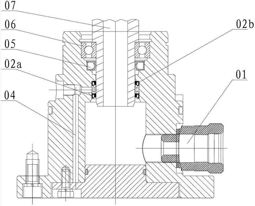 Coal mining machine and inner spraying device thereof