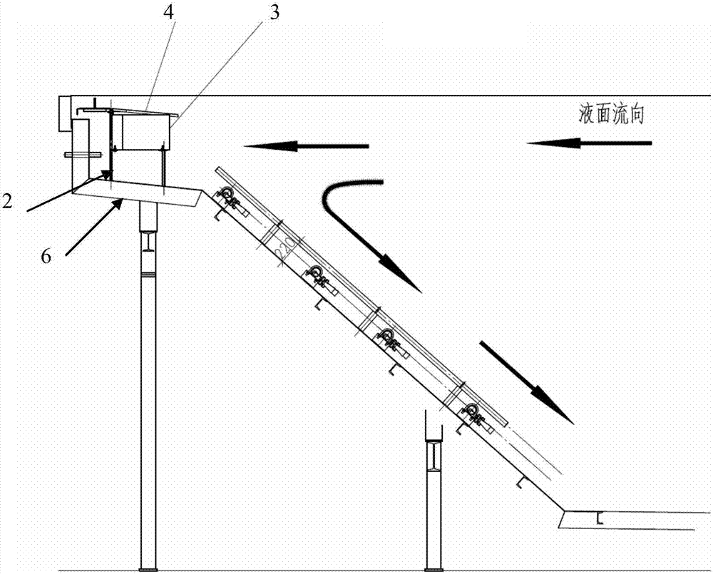 Degreasing device for degreasing tank