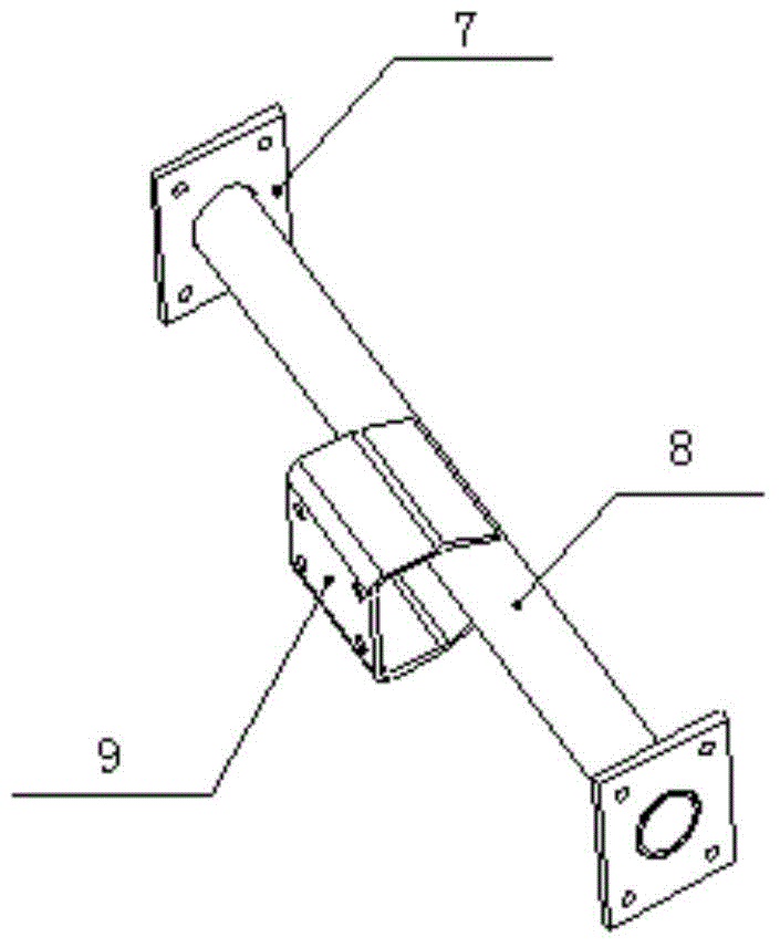 Front traction device for low-speed motor tractor