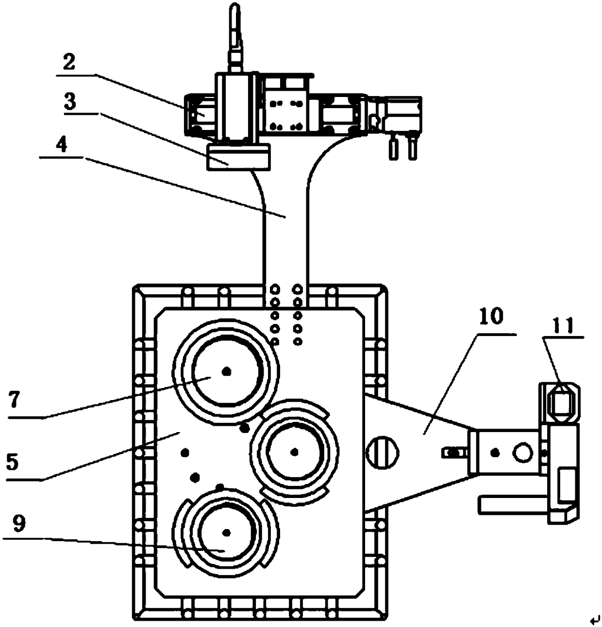 Robot servo gripper for double-machine cooperative carrying of vehicle bumpers