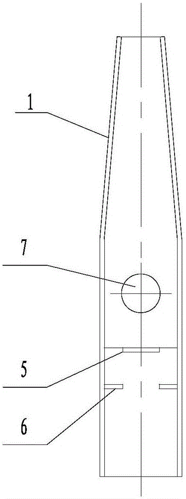 Large-scale guiding tank for electric heaters of fused salt storage tank