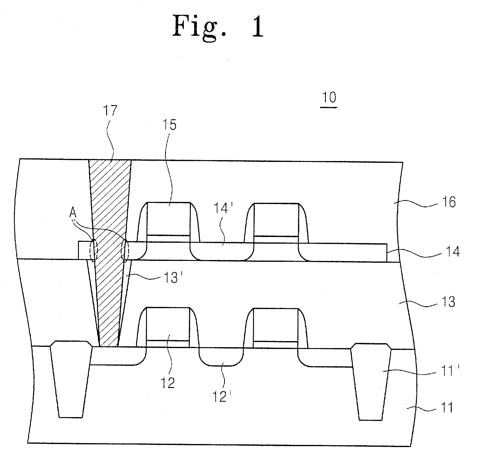 Semiconductor device having stacked transistors and method of forming the same