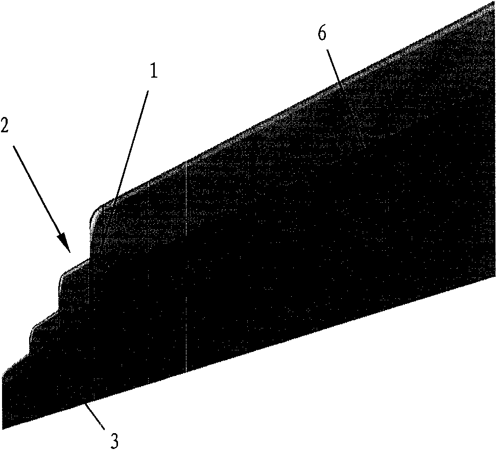 Airplane wingtip device with aligned back edges