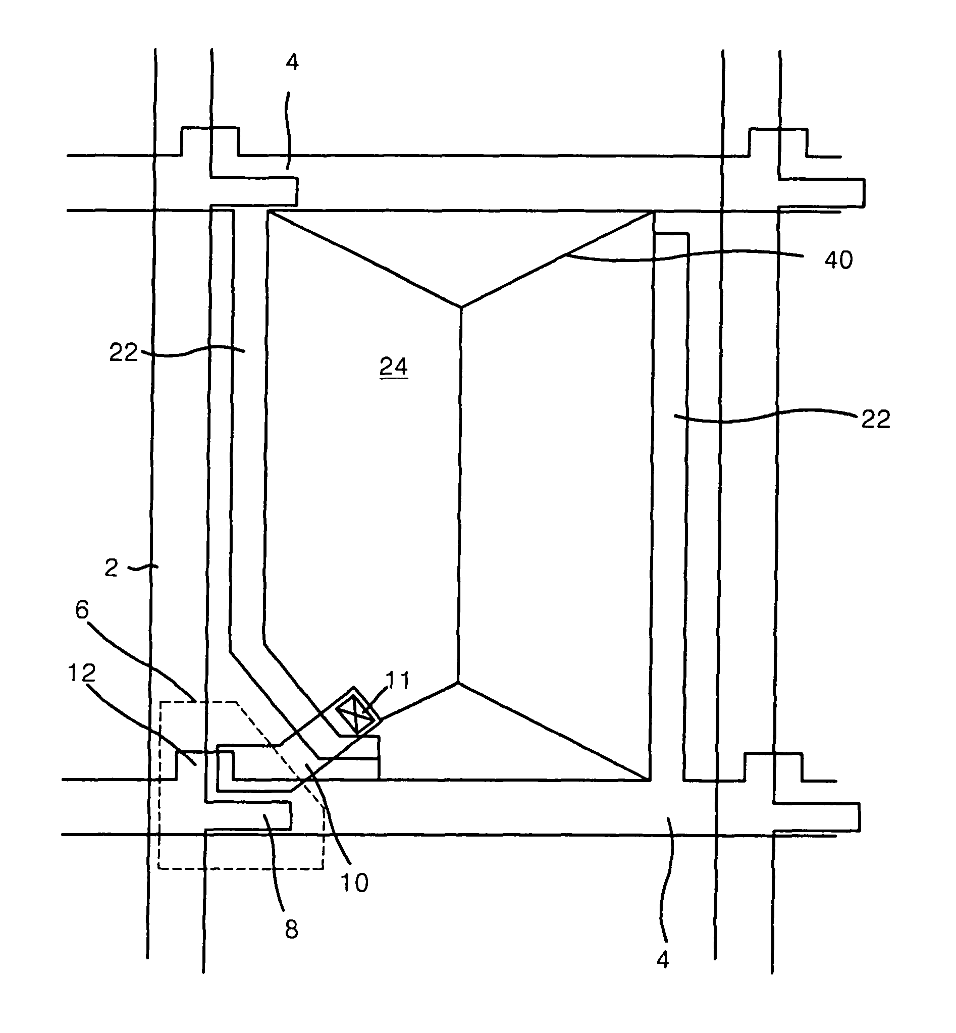 Multi-domain liquid crystal display device with slit and auxiliary electrode line