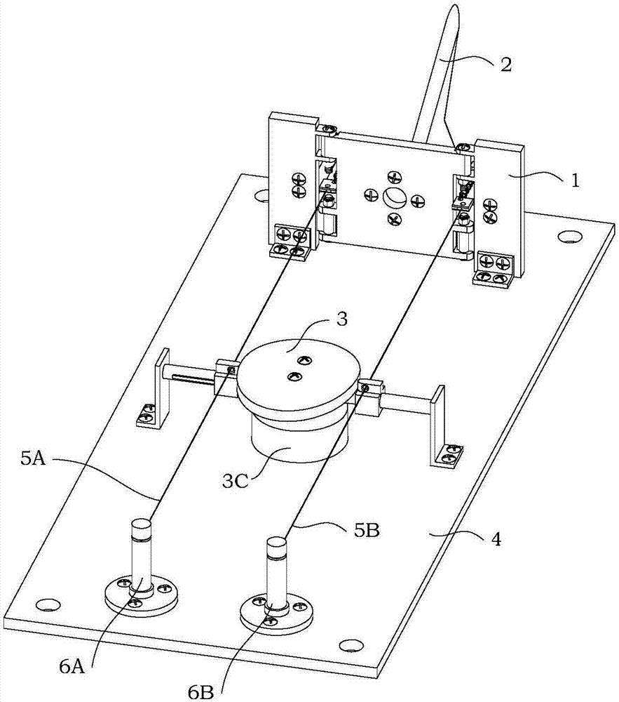 A fishtail swinging device for a cam rope driven machine with a shaft-changing door mechanism