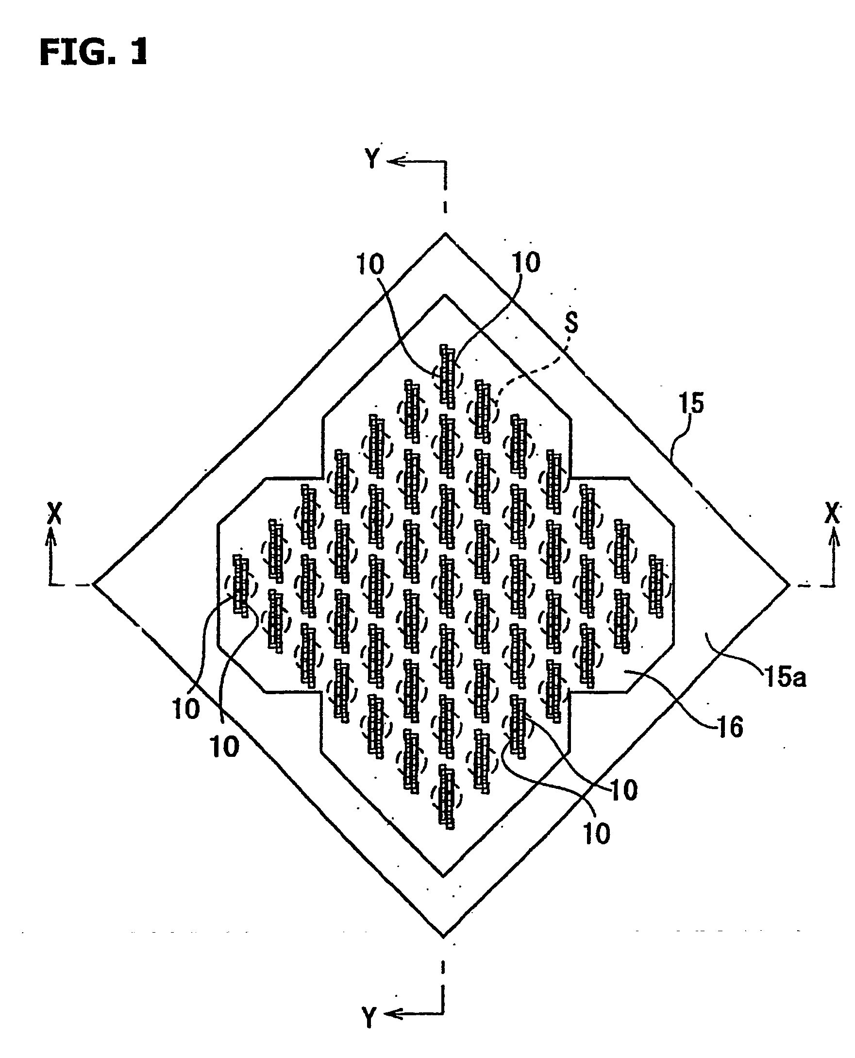 Socket and contact of semiconductor package