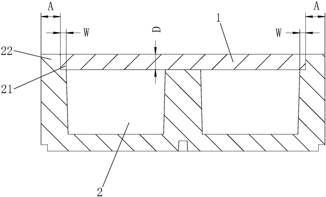 Sealed-type cavity welding connector structure and welding clamp and welding method thereof