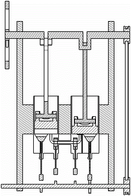 A circulating piston internal combustion engine with variable compression ratio and increased capacity
