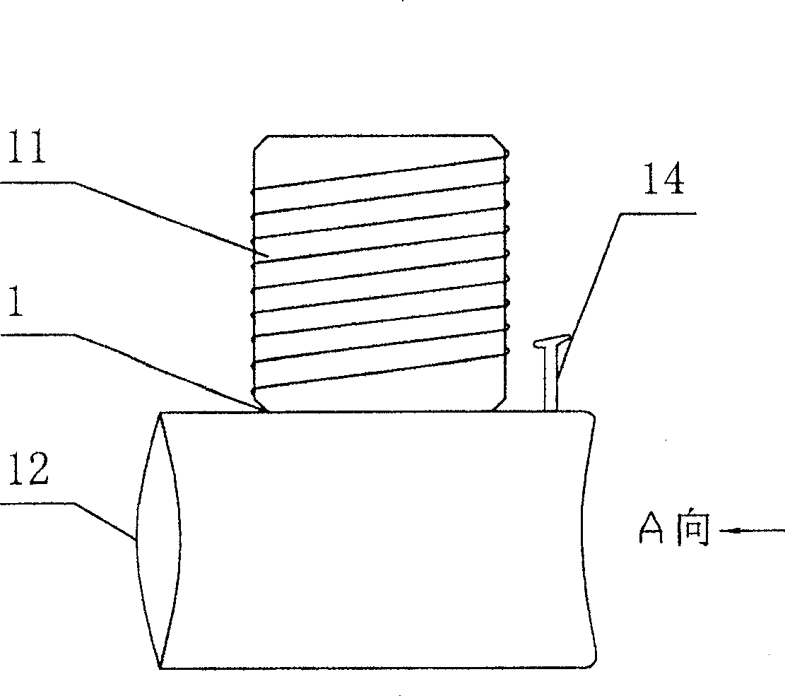 Plastic pipe used water dividing device and its diversion method