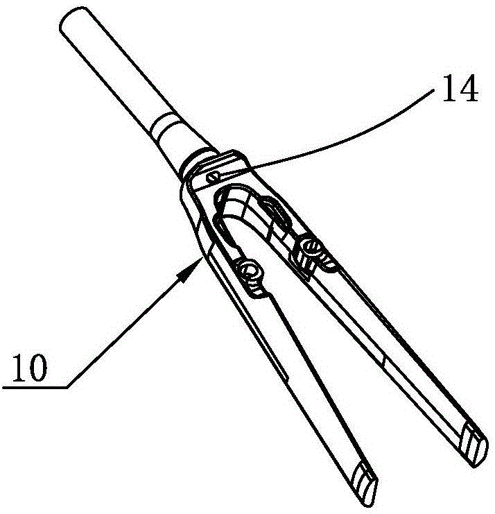 Inner line running bicycle frame and line running method for bicycle frame