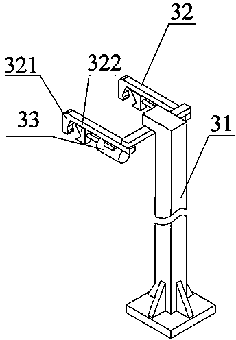 Automatic anchor chain transom welding device