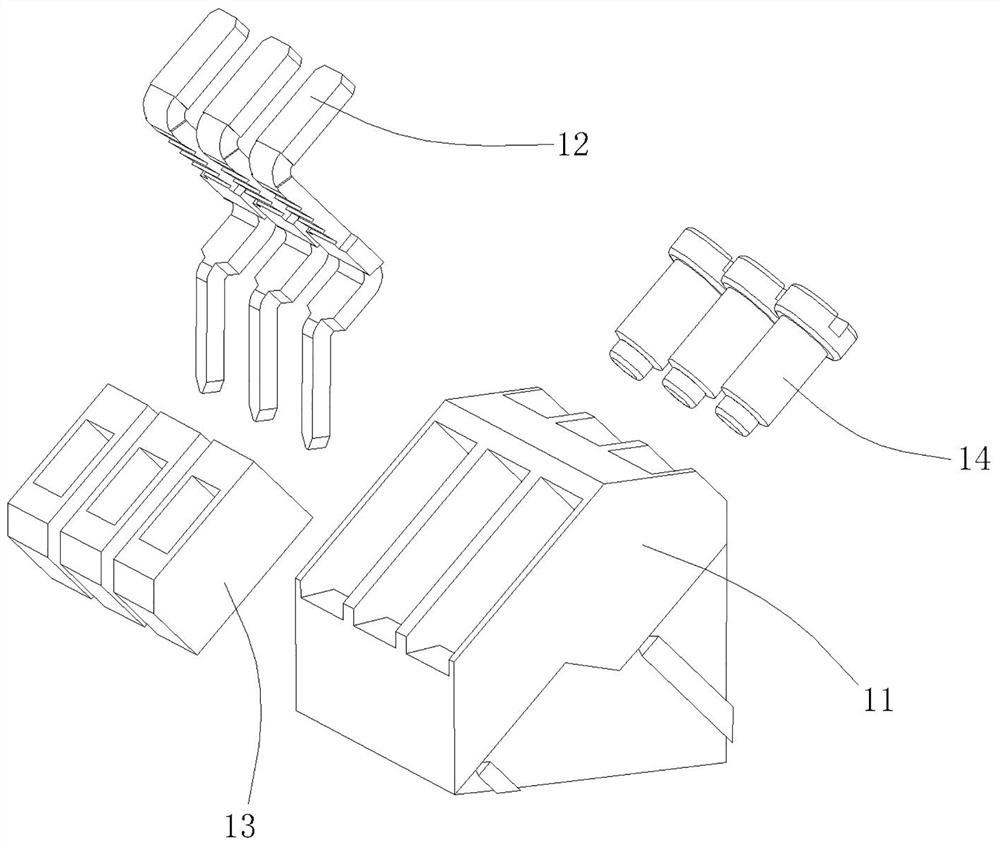 Full-automatic assembling machine for wiring terminal