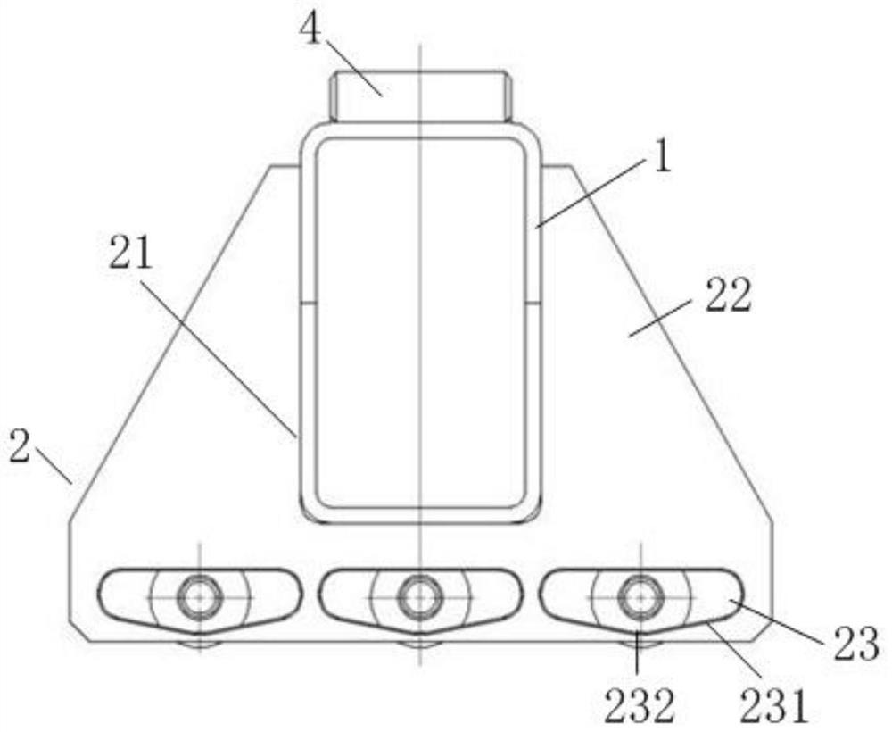 Automatic reset fastening-free bearing movable parting strip