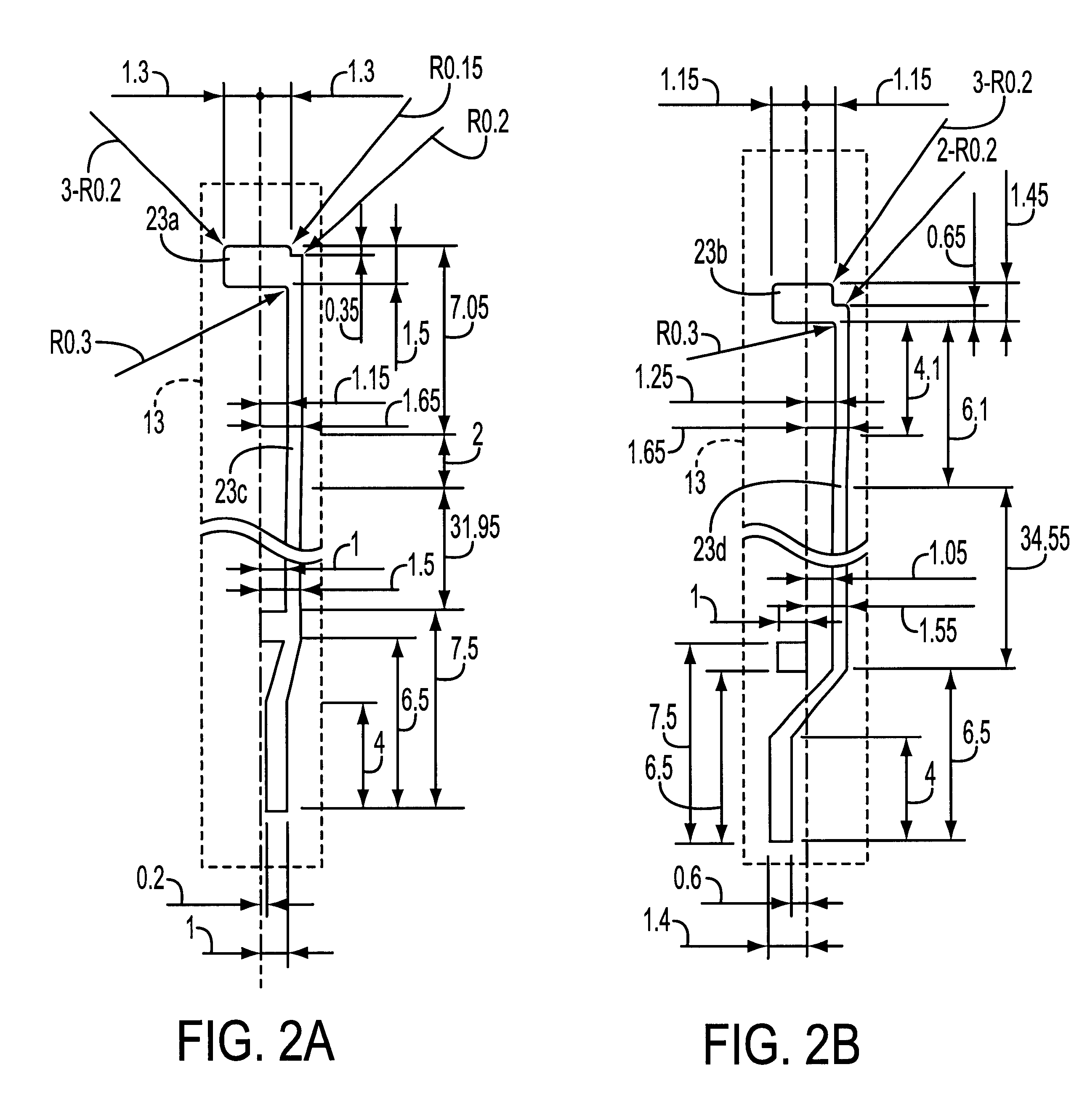 Gas sensor with a high combined resistance to lead wire resistance ratio