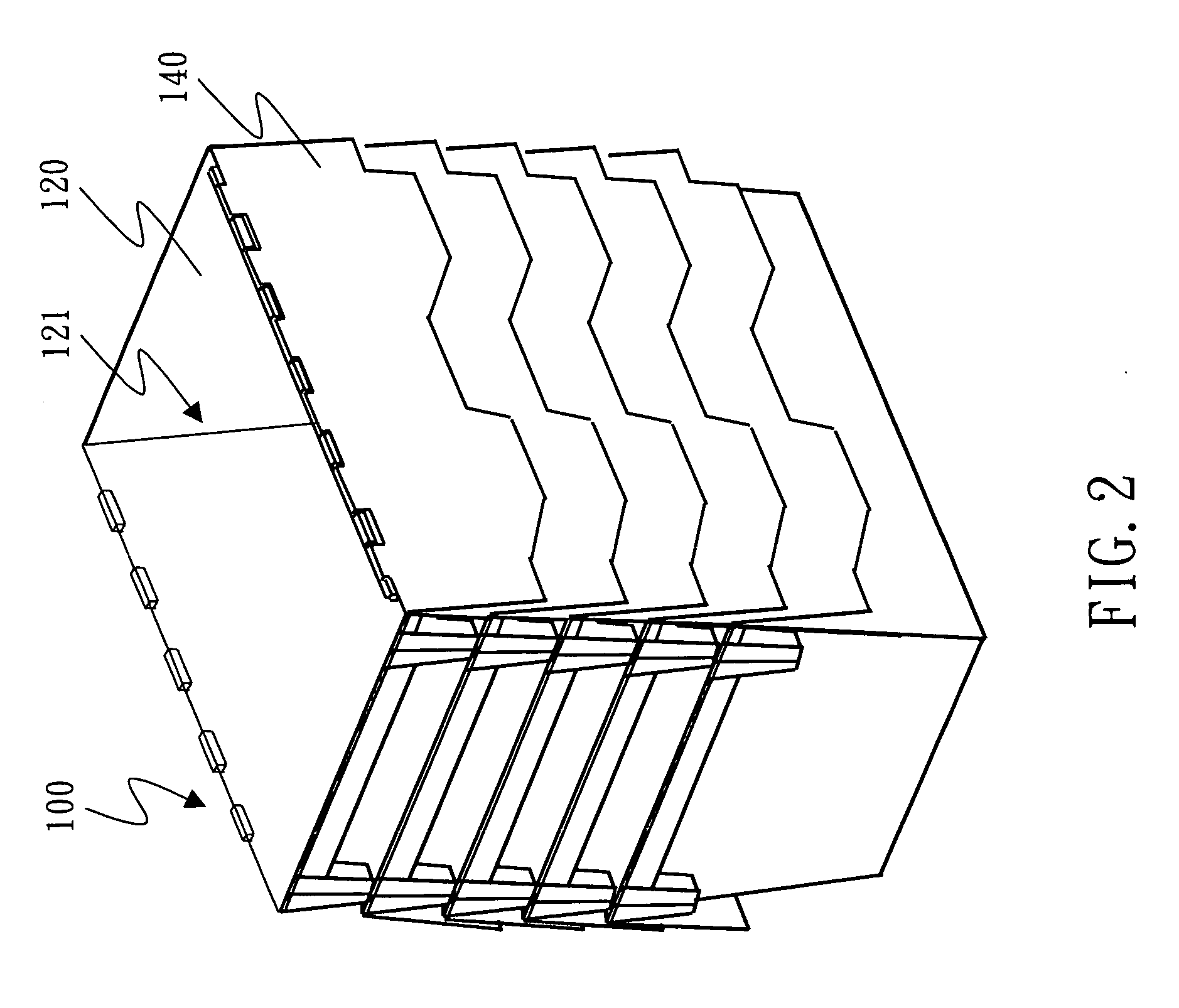 Insulated logistic container and delivery system using such insulated container