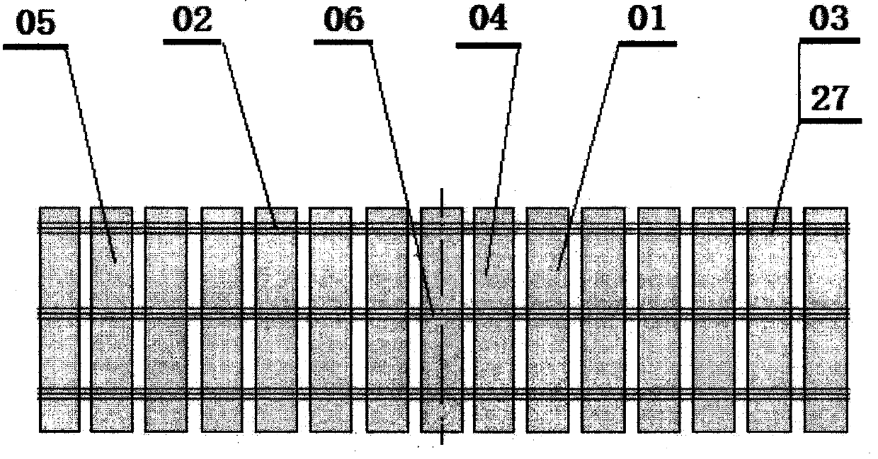 Logistics shared transferring container and manufacturing method thereof