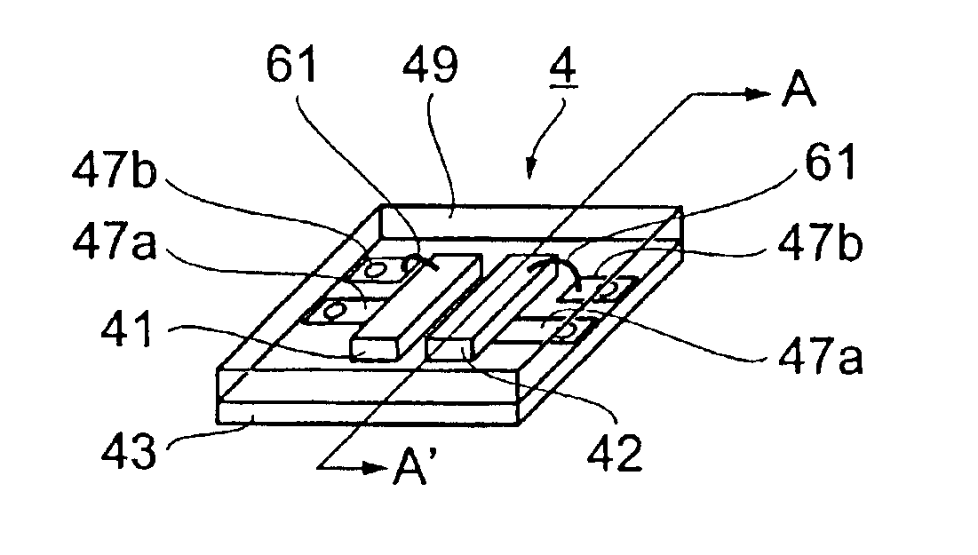 Piezoelectric transducer, manufacturing method of piezoelectric transducer and pulse wave detector