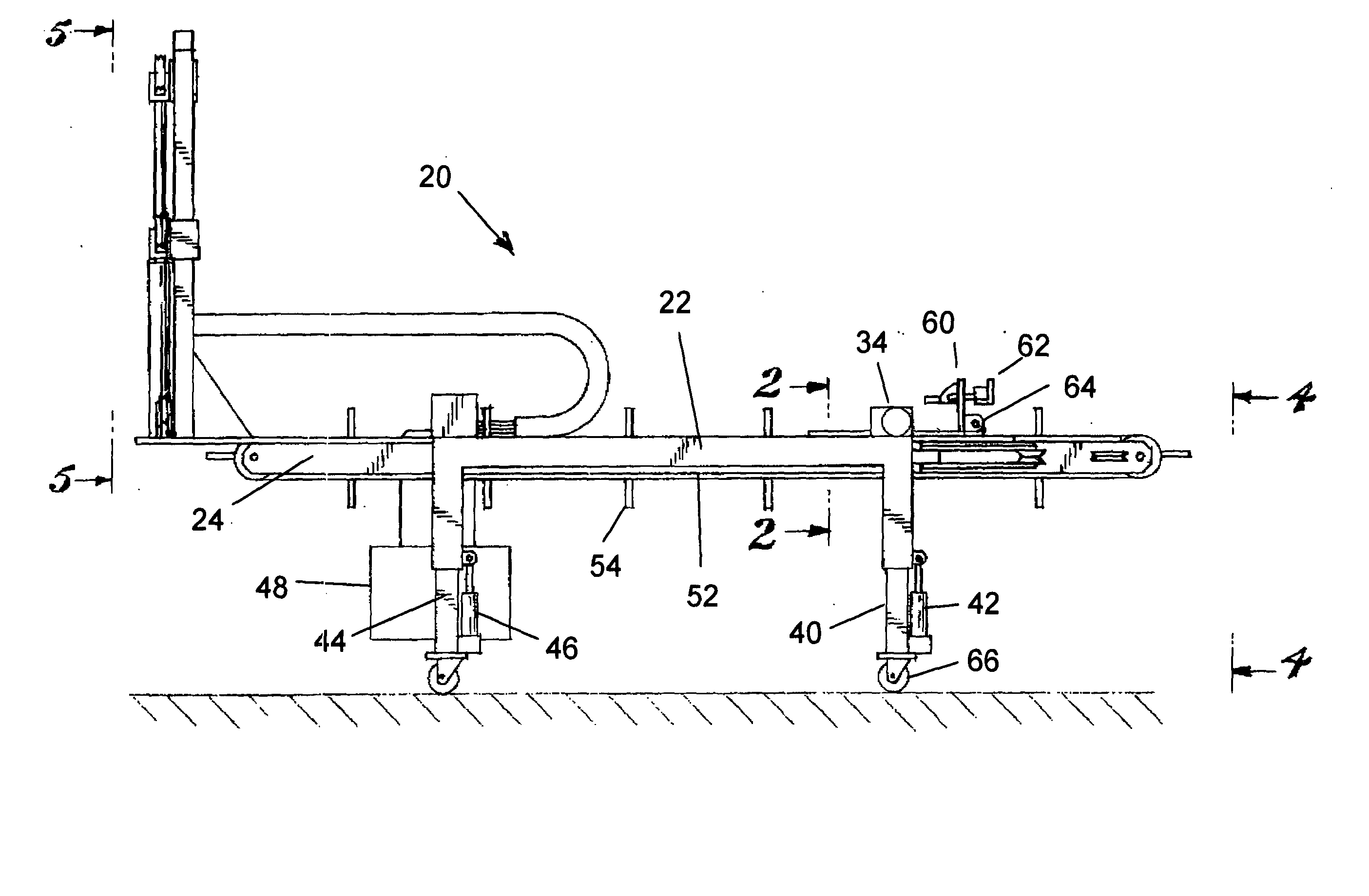 Wine pomace extraction apparatus and method