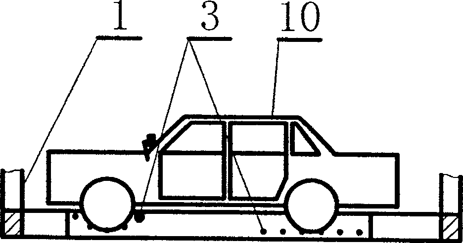 Multi-channel spaced-parallel storage type parking device with comb shelf for conveying vehicle