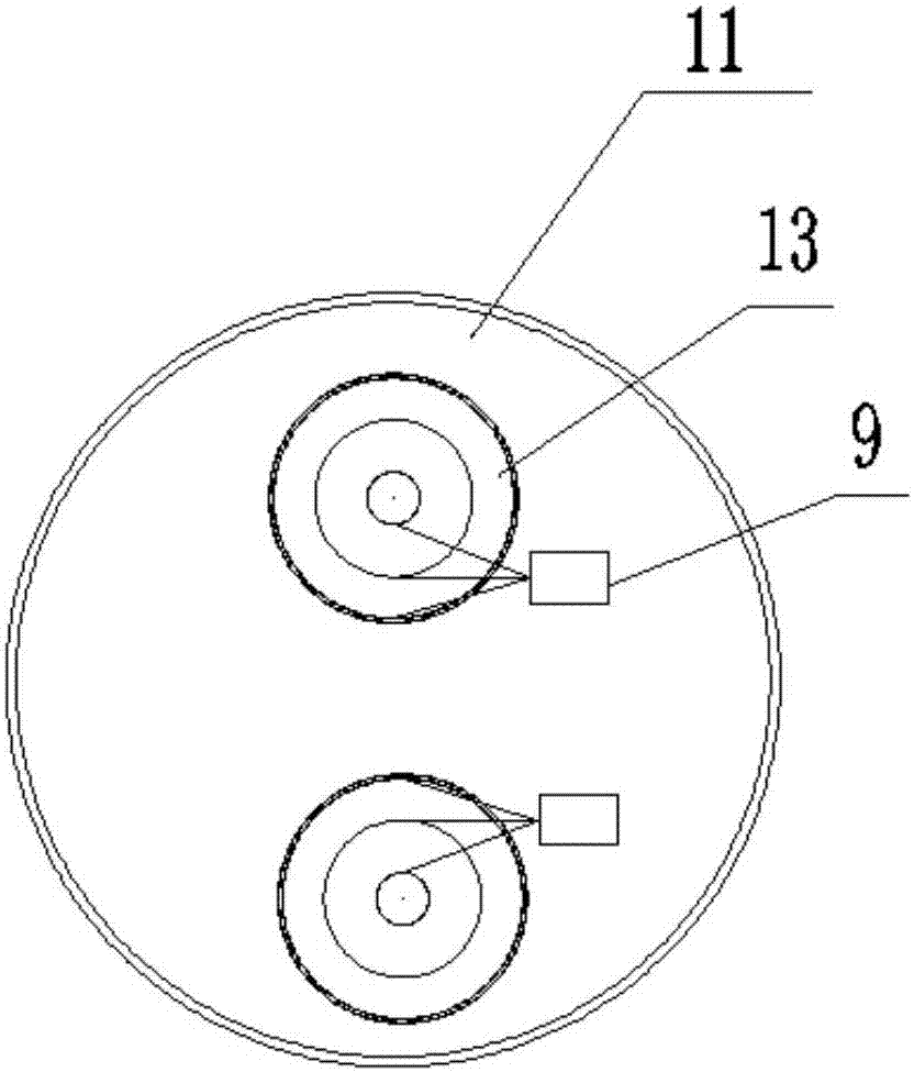 A submarine cable production device and method