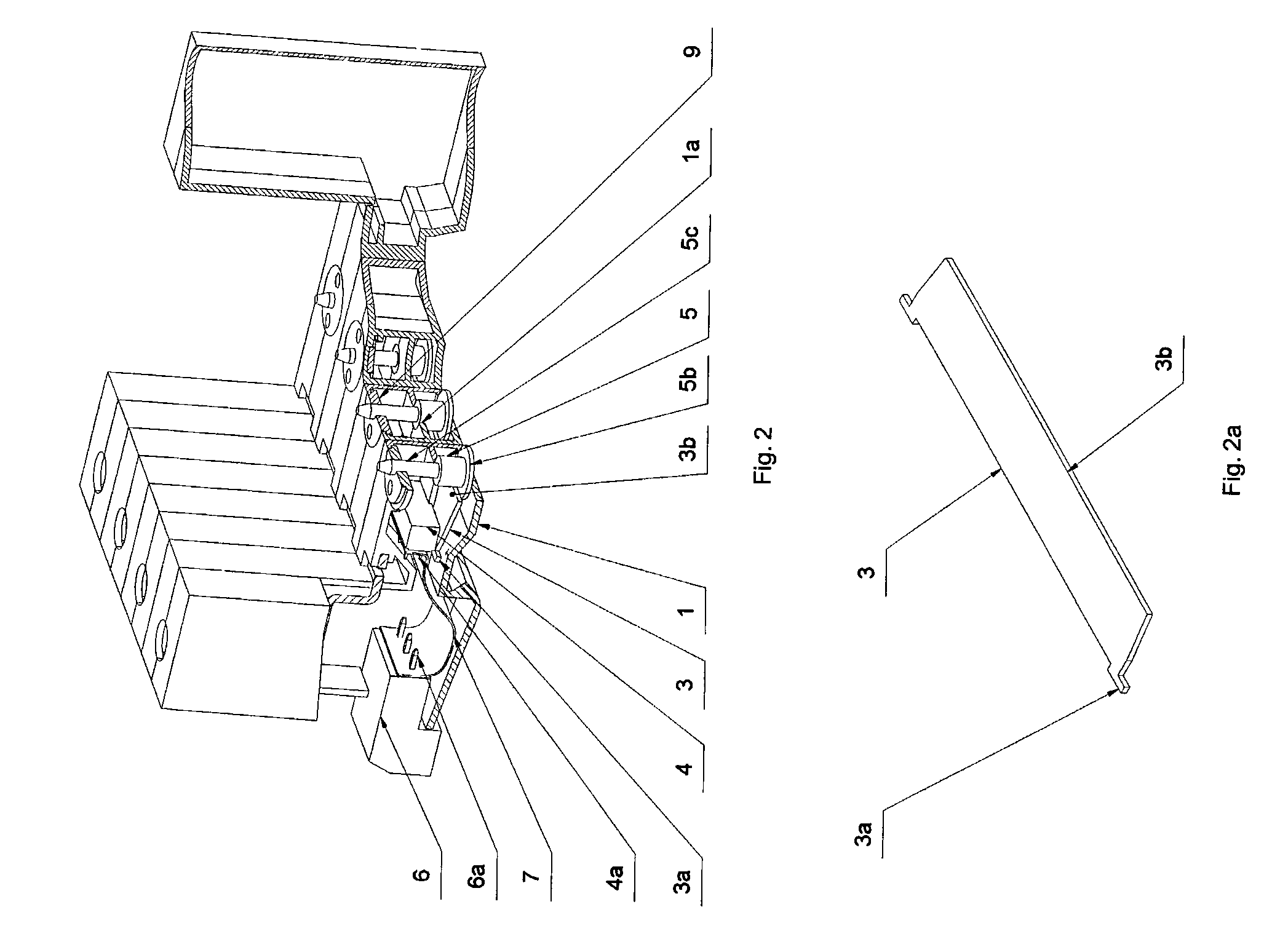 Device for a remote monitoring the state of at least a single-pole surge protection device