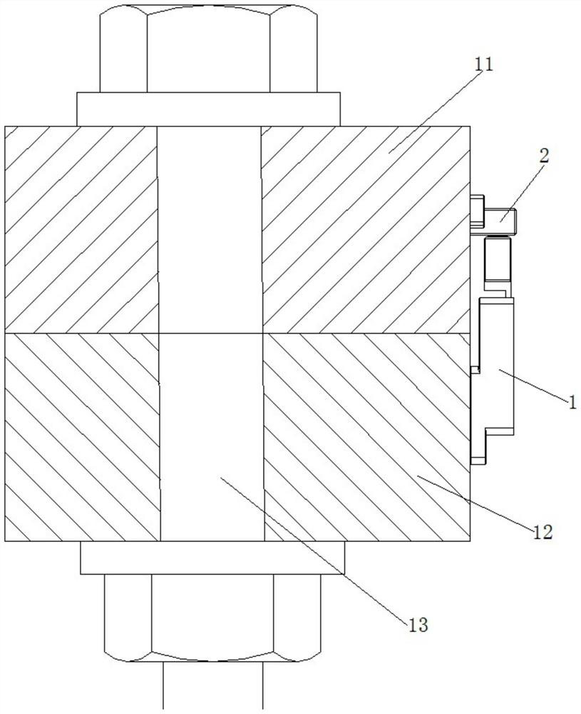 A method for online monitoring of flange bolt tension and working load