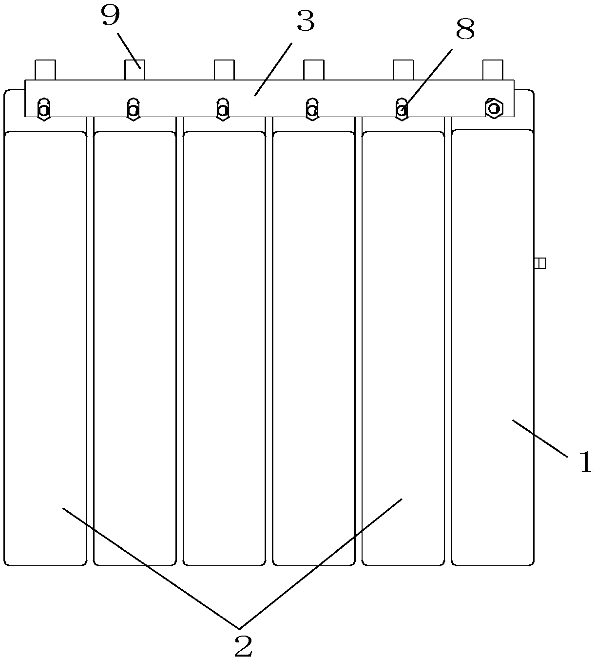 A battery pack detachable mobile power supply