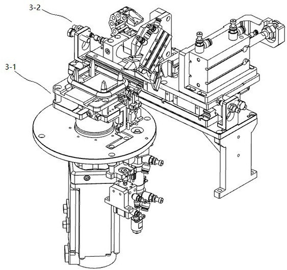 Automatic winding production device for disposable extension tube