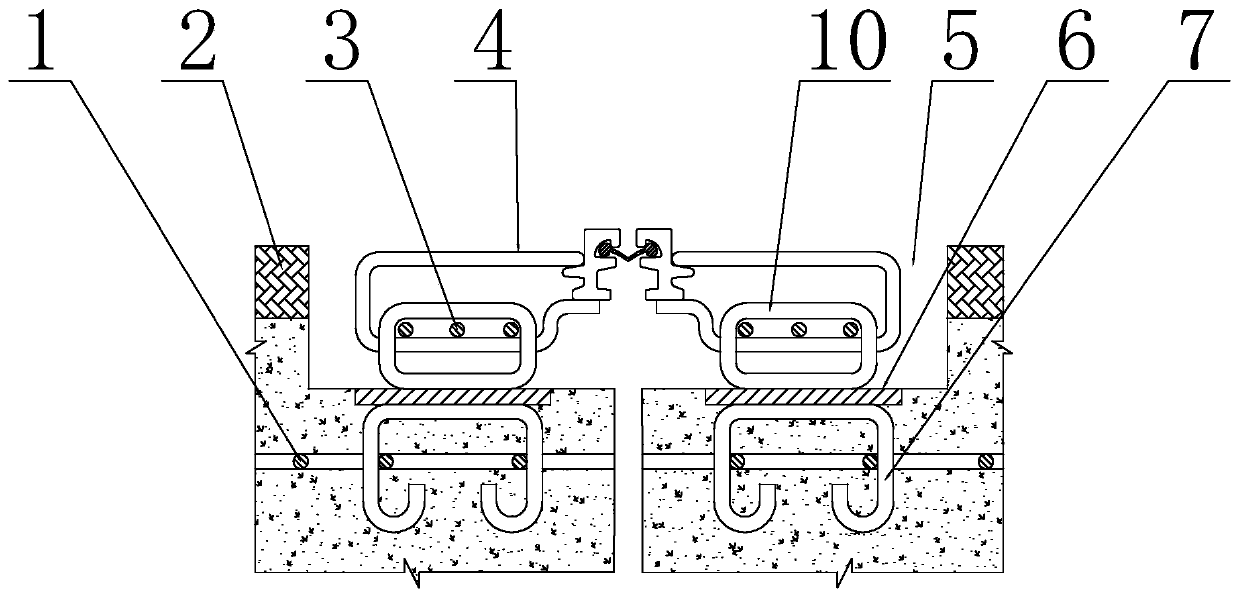 Connecting mechanism of expansion and contraction device