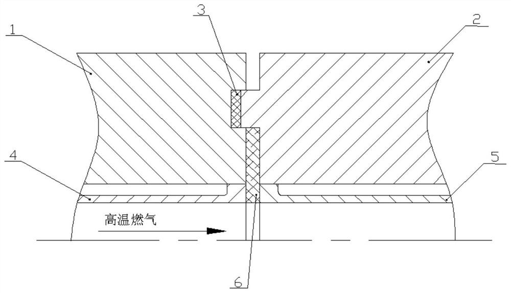 A flange sealing structure suitable for high temperature and large heat flow environment and its installation method