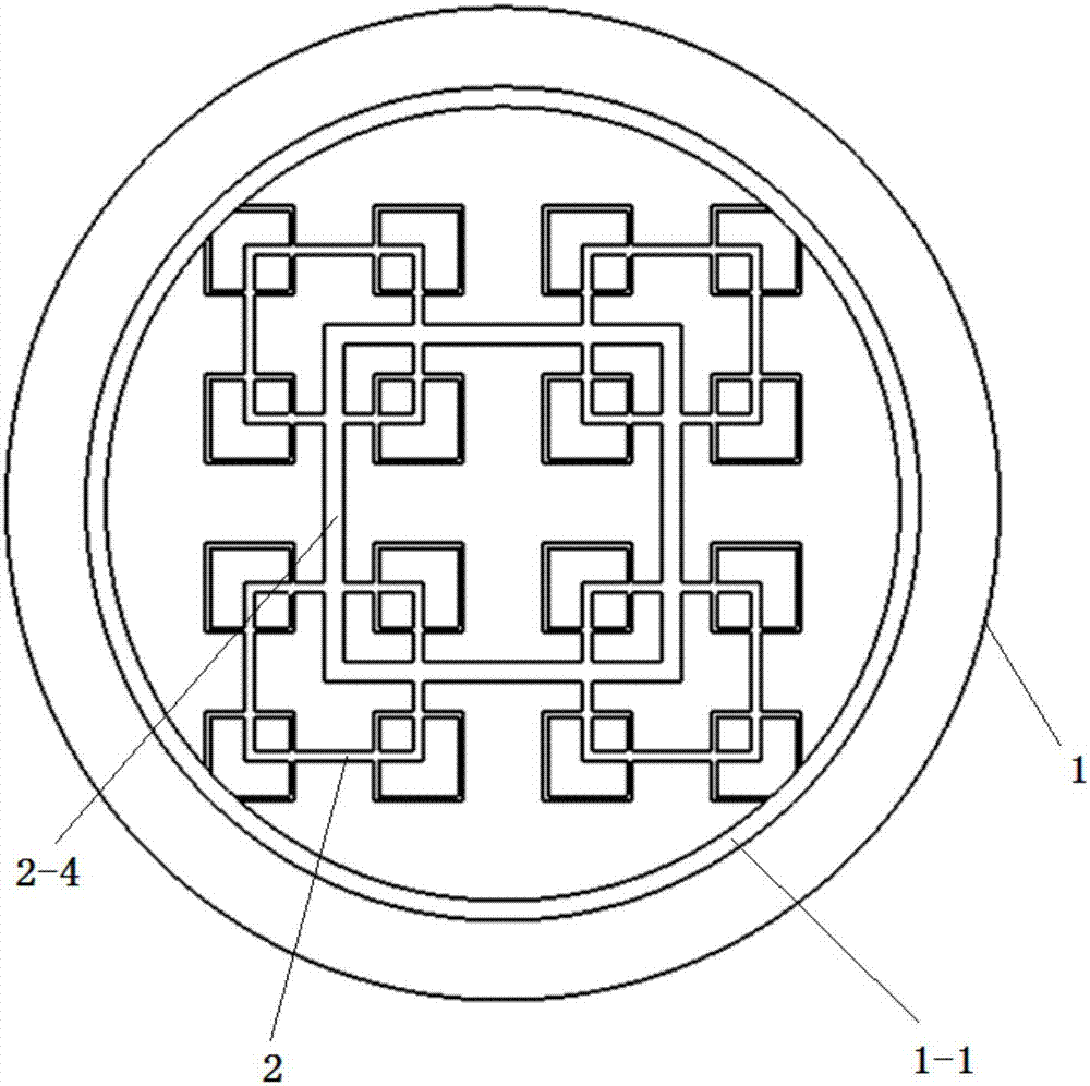Square fractal nozzle based on fractal theory, flow measurement system and heat transfer measurement system