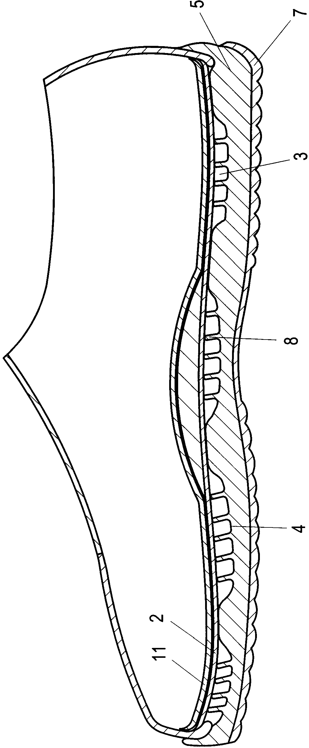 Breathable shoe sole and shoe having such a shoe sole