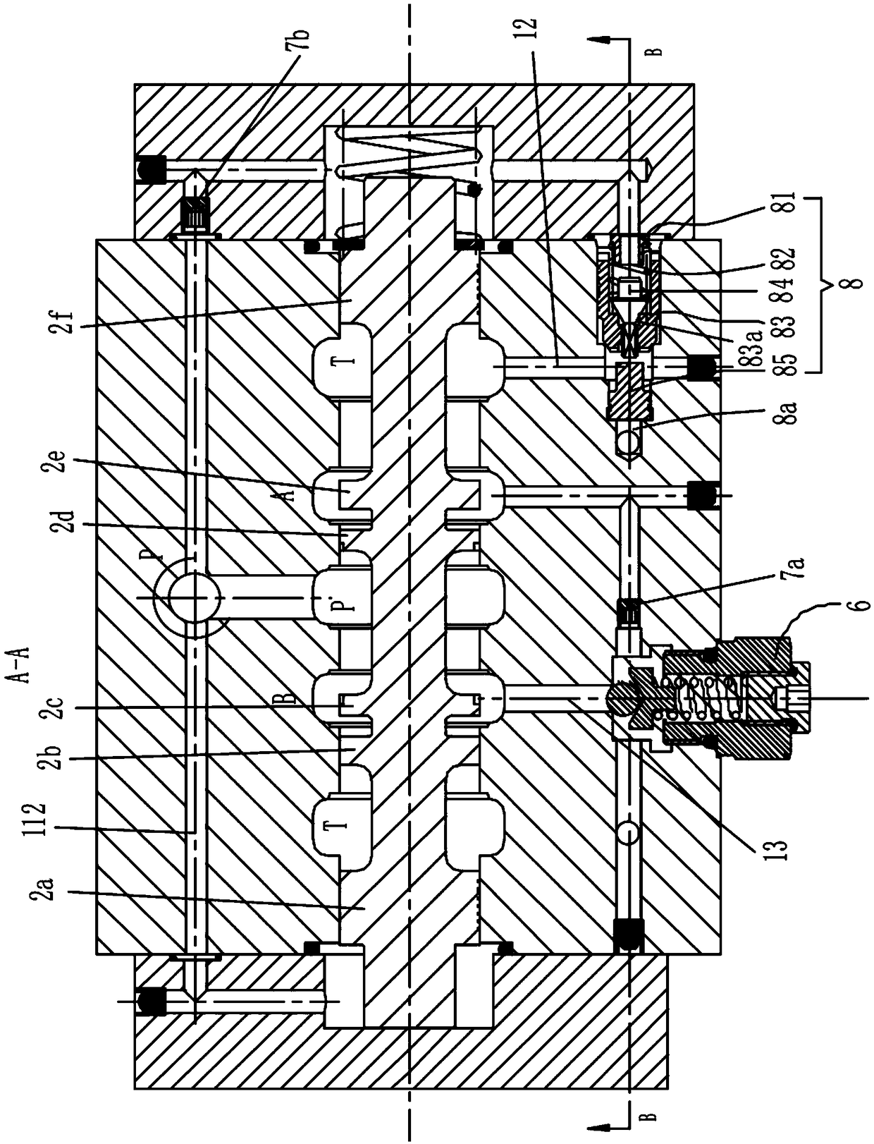 Hydraulic control device for agricultural machinery