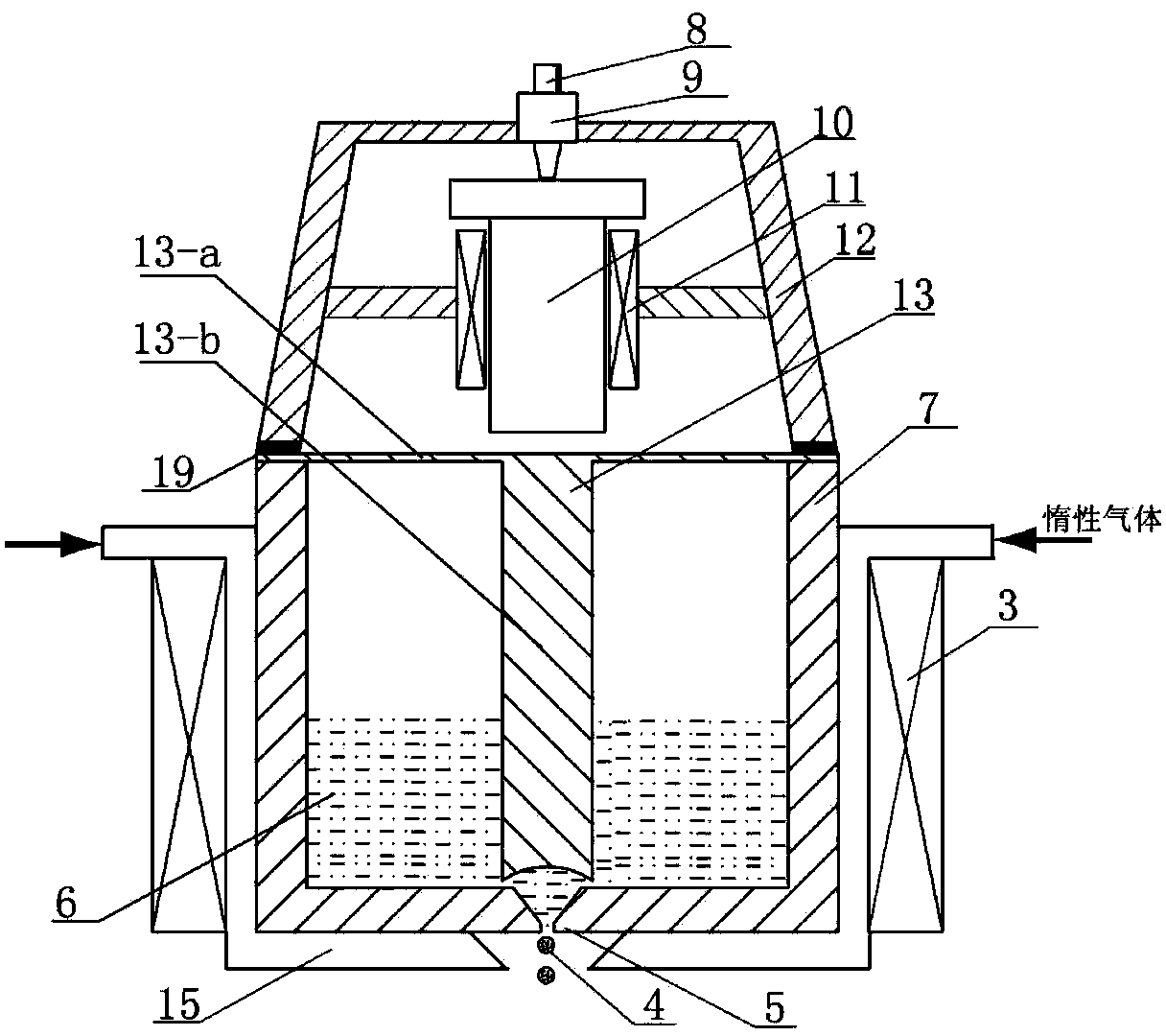 Molten metal droplet forming device and method of utilizing same to form molten metal droplets