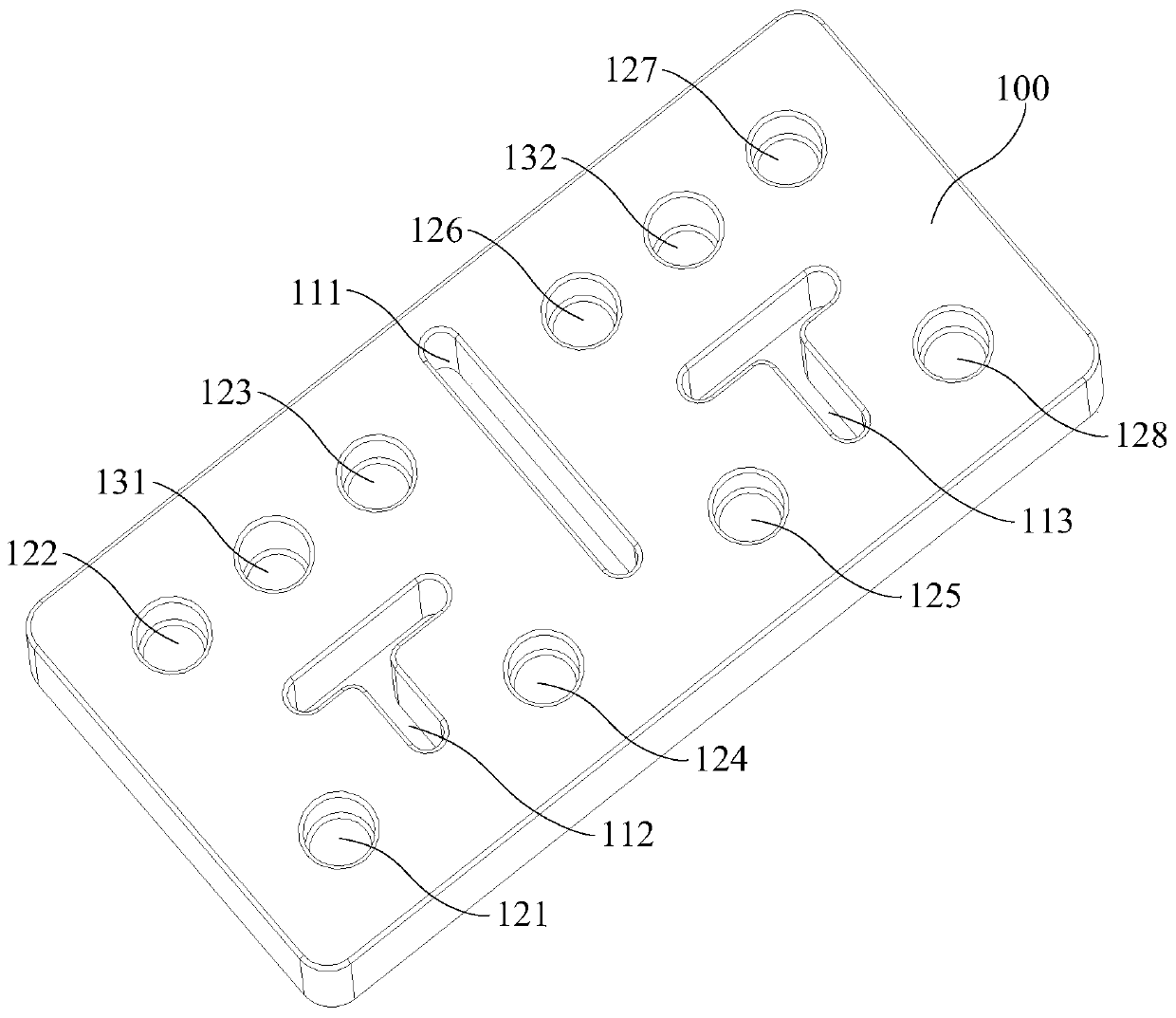 Communication equipment, dielectric filter and dielectric block