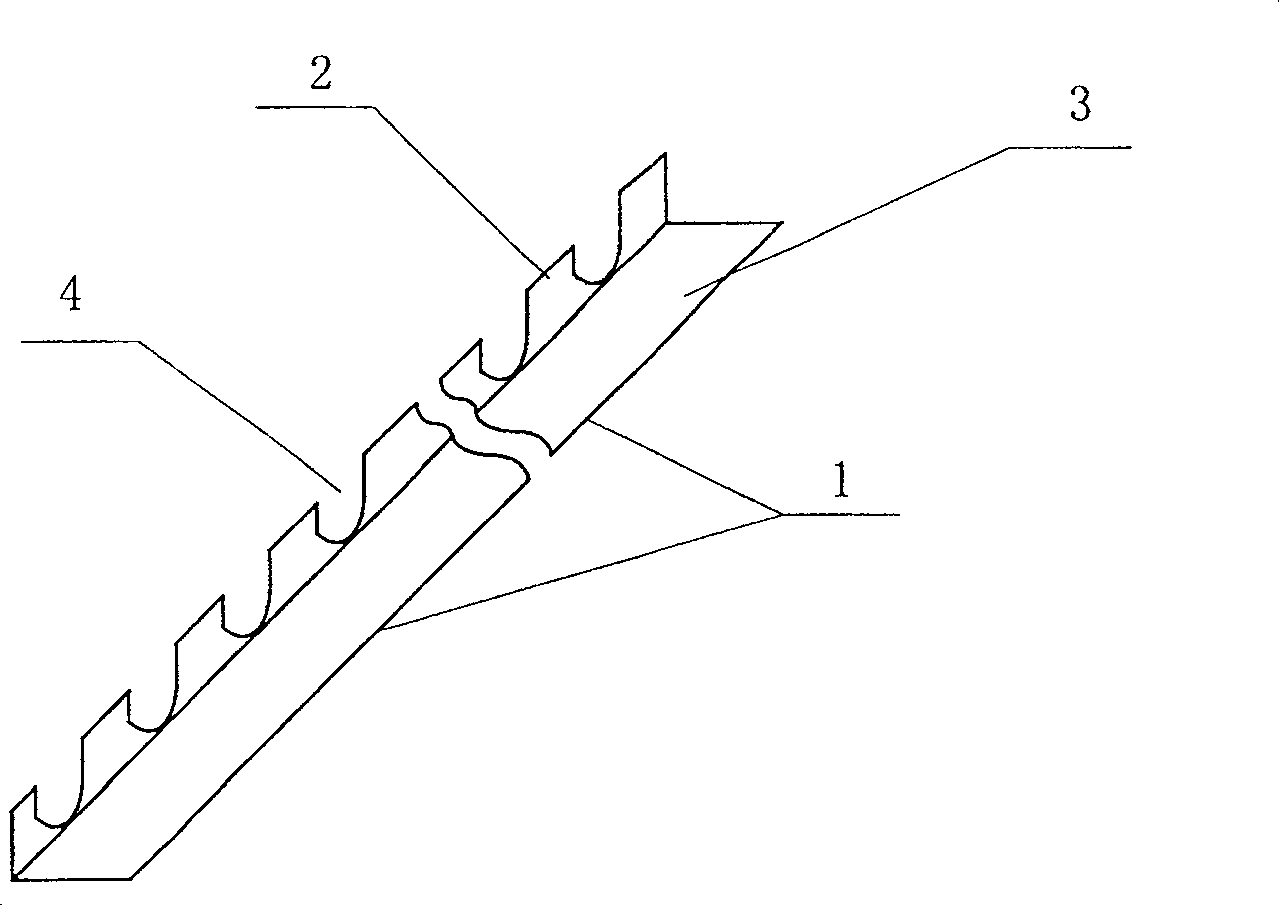 Low-temperature cabinet, low-temperature cabinet vaporizer fixing strip and fitting method