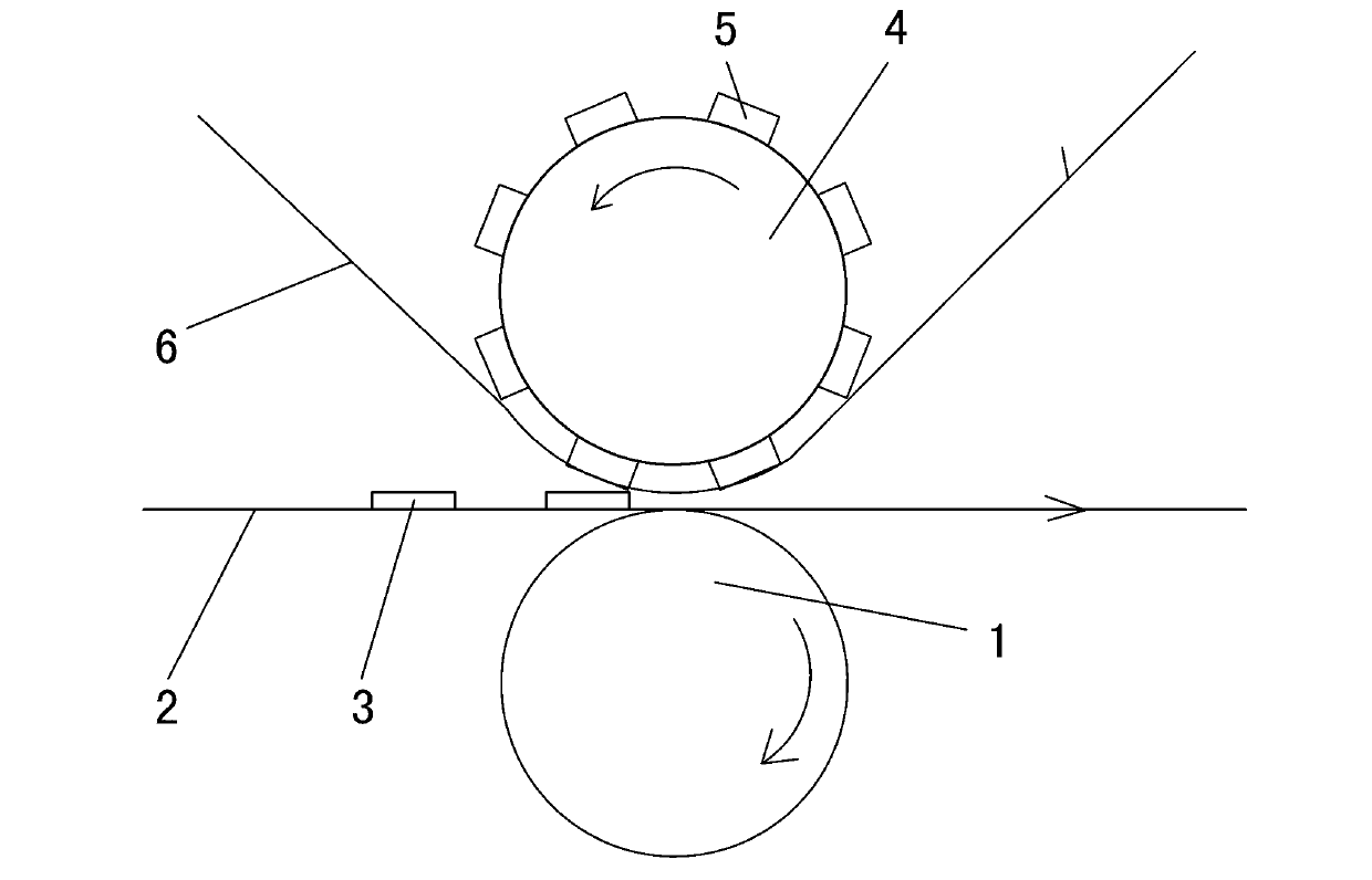 Waste-removing cutter device of roller cutter