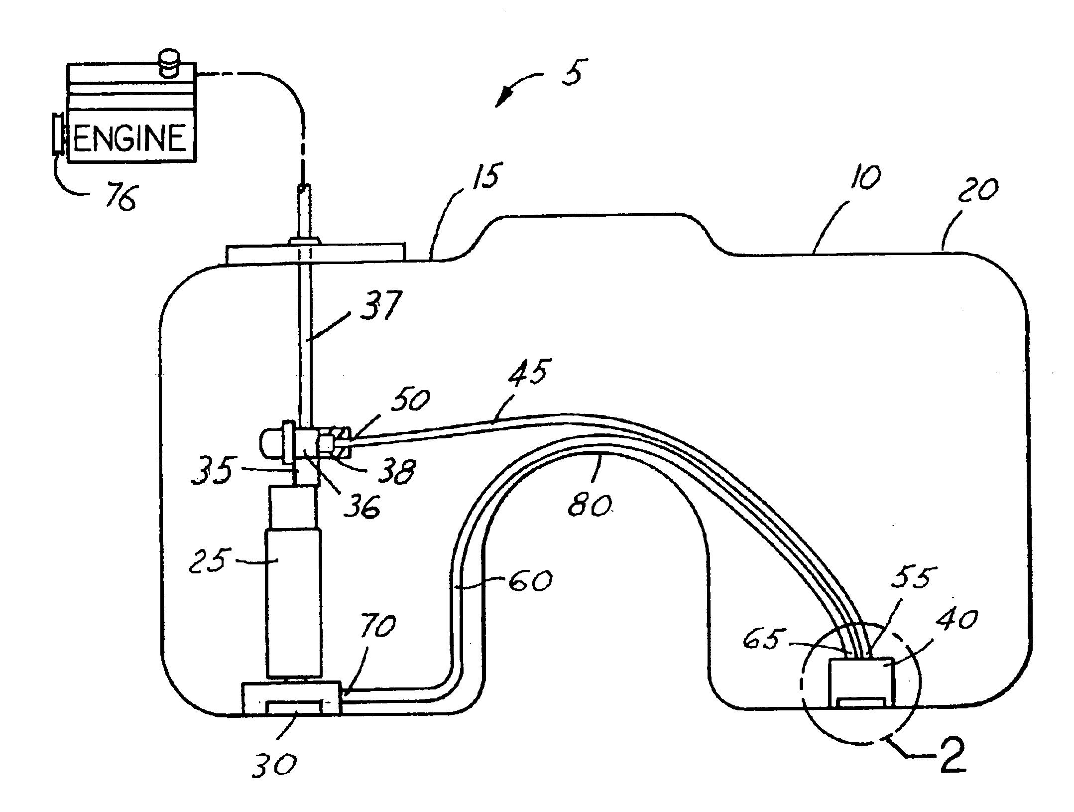 Saddle tank siphon primer