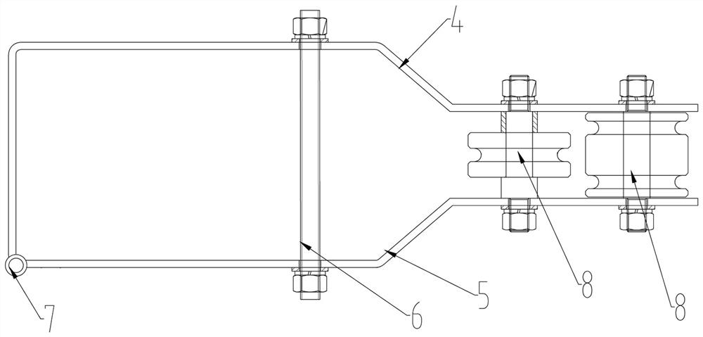 Device and method for installing intelligent dangerous tree sweeper on railway operation vehicle