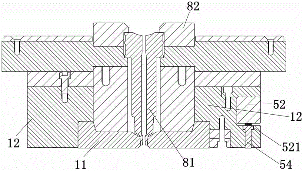 Thin-wall injection mold and preparation method of thin-wall plastic parts