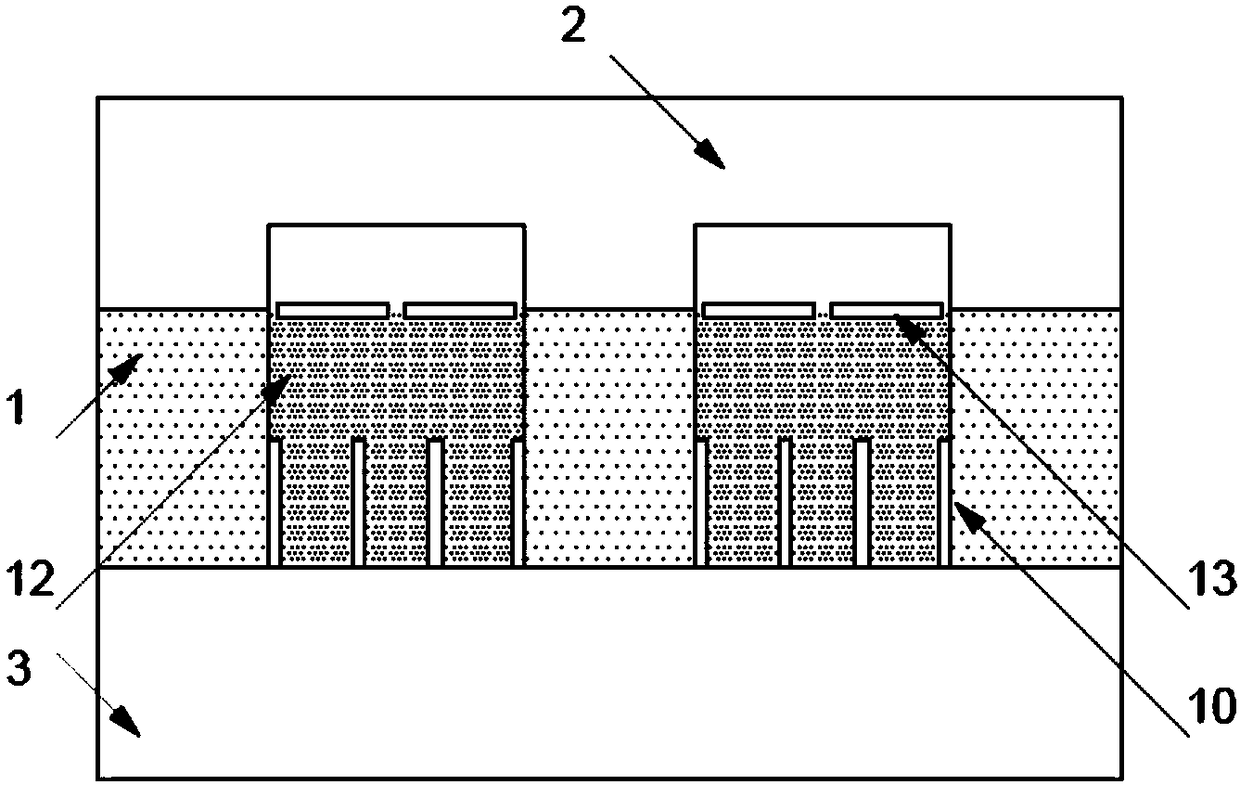 Miniature thermal conductivity detector being insensitive to flow rate