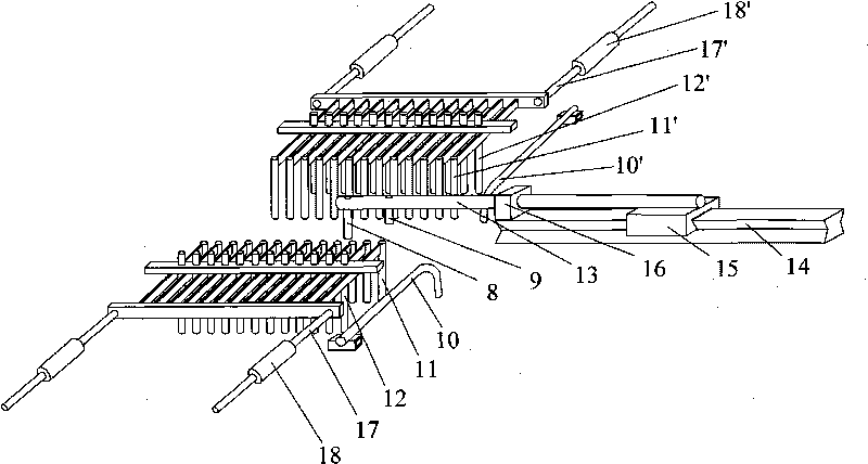 Multi-layered warp knitted weft insertion weaving knitting composite structure and weaving method therefor and yarn feeding device