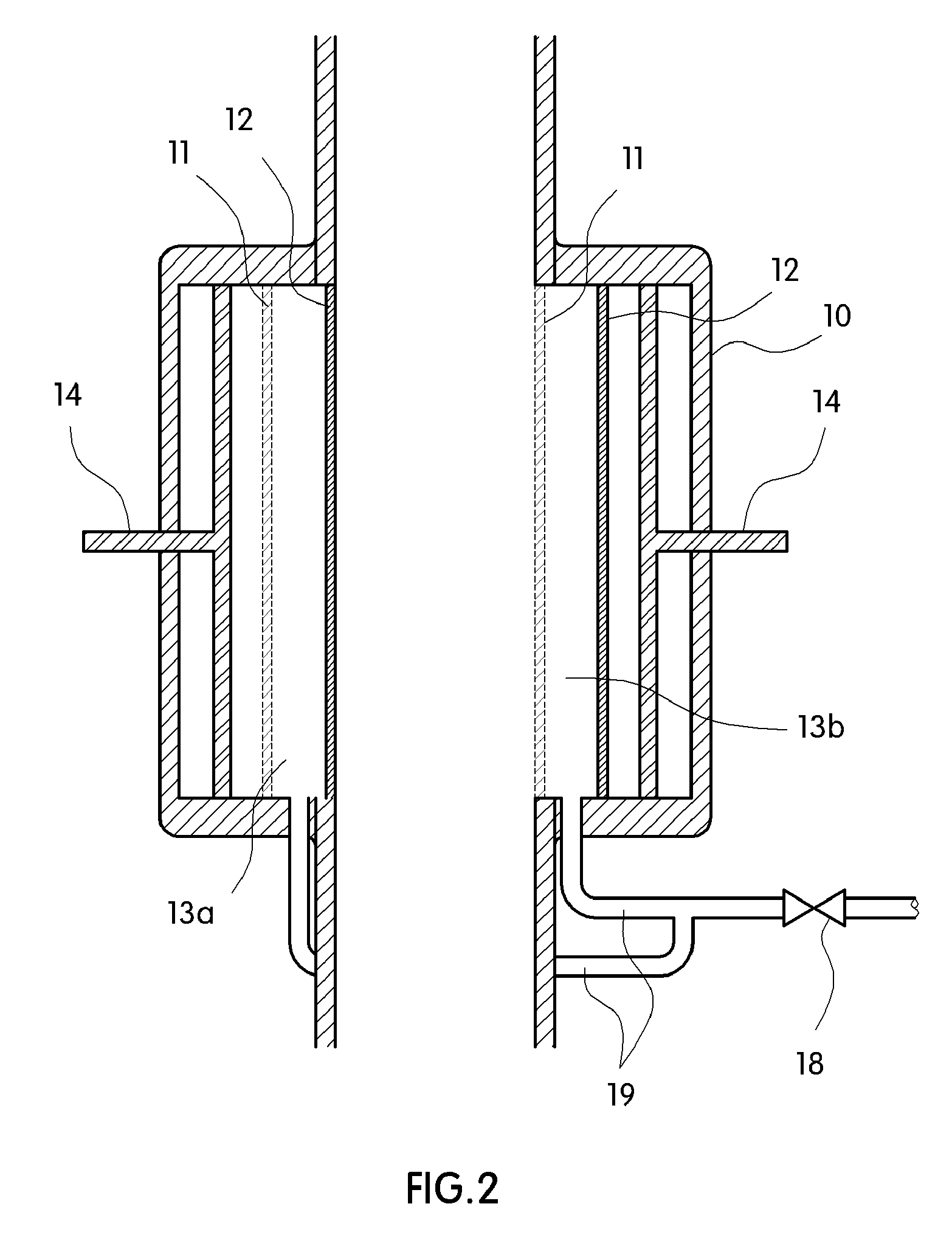 Apparatus for removing ions in cooling water for fuel cell vehicle