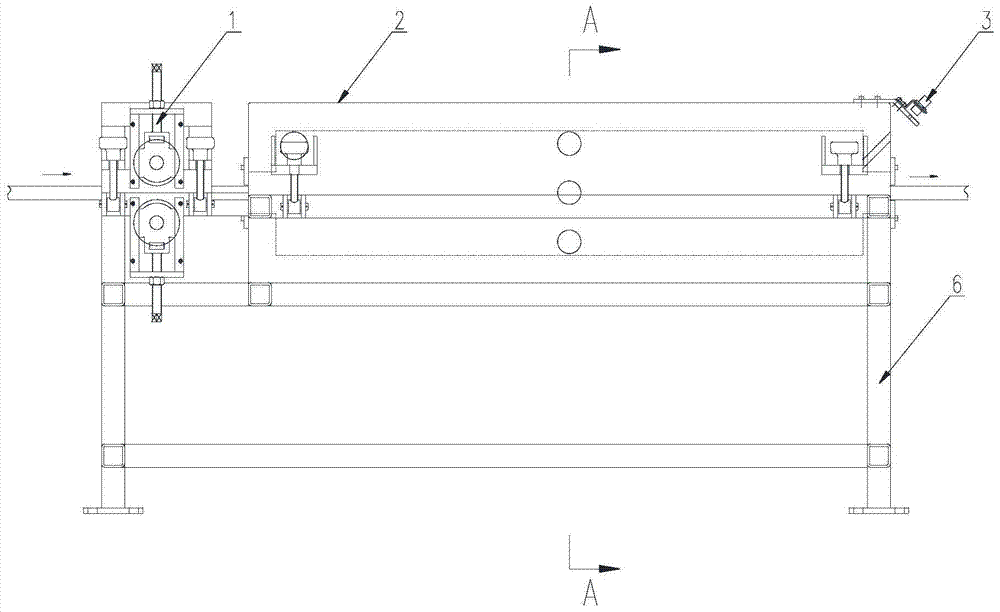 Magnesium alloy extruded plate online hot air heating device and heating coiling method