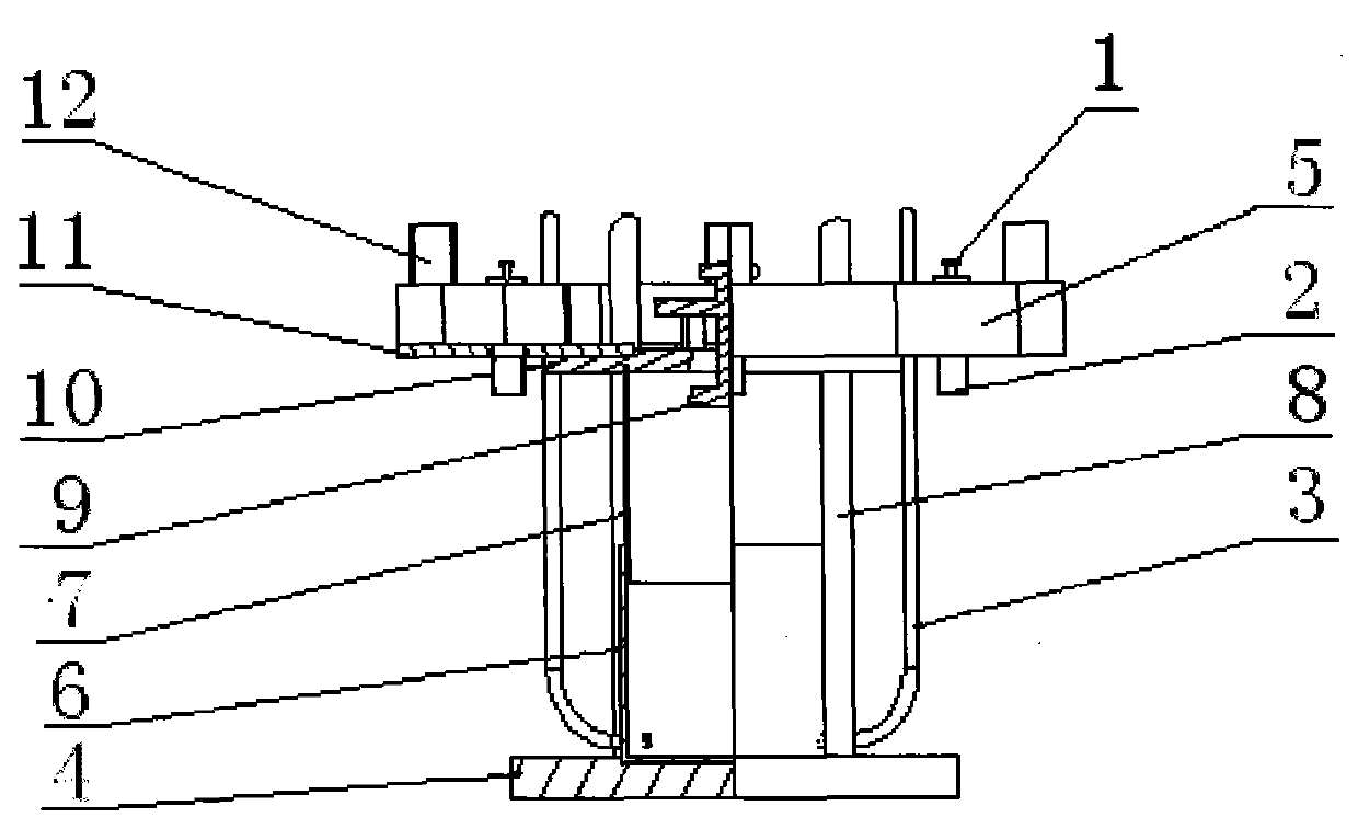 Land reservoir power generation system utilizing ocean tide fall to pump water