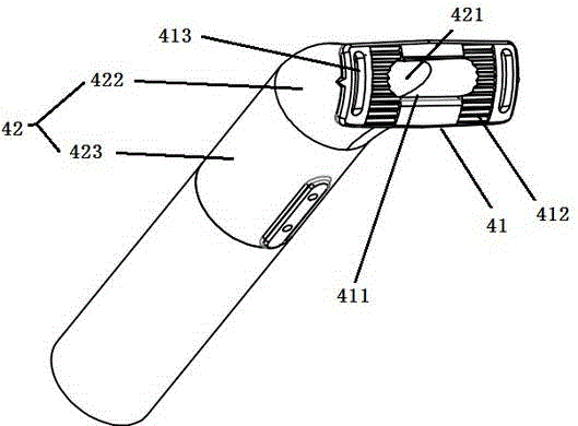 Connecting structure of lamp body and lamp pole