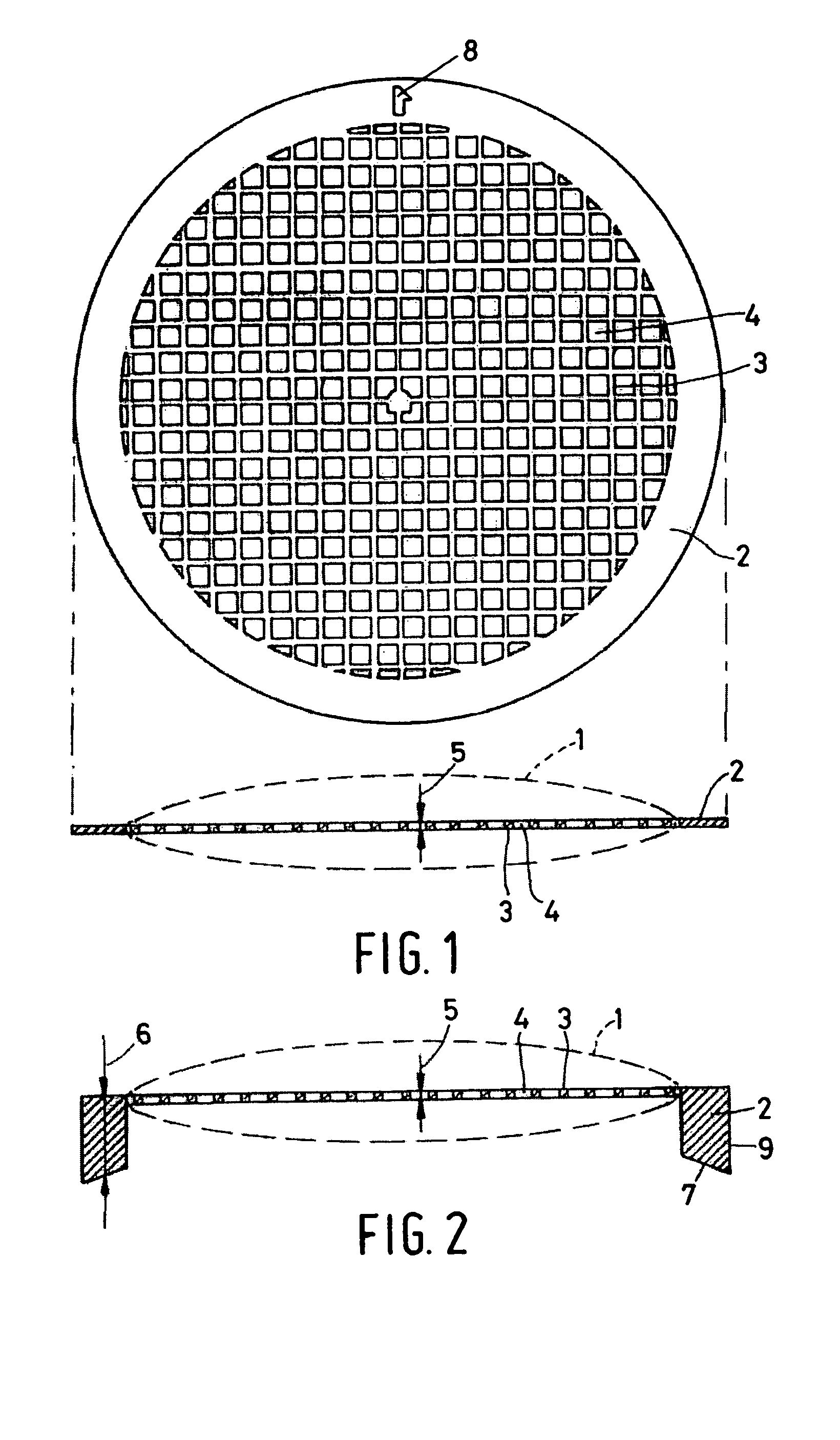 Sample carrier for carrying a sample to be irradiated with an electron beam